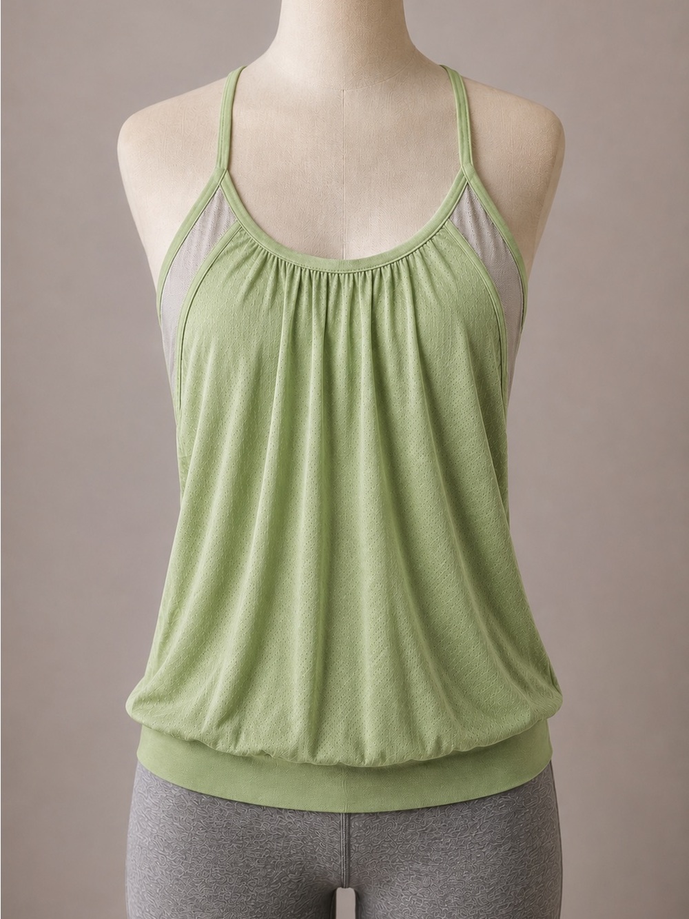 Lululemon No Limits Tank Zippy Green White Size 2